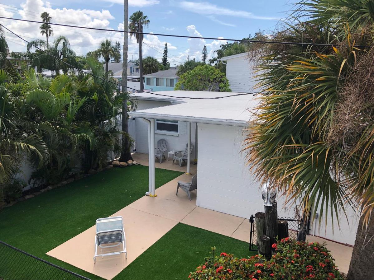 Holiday Isles Resort Madeira Beach Exterior foto
